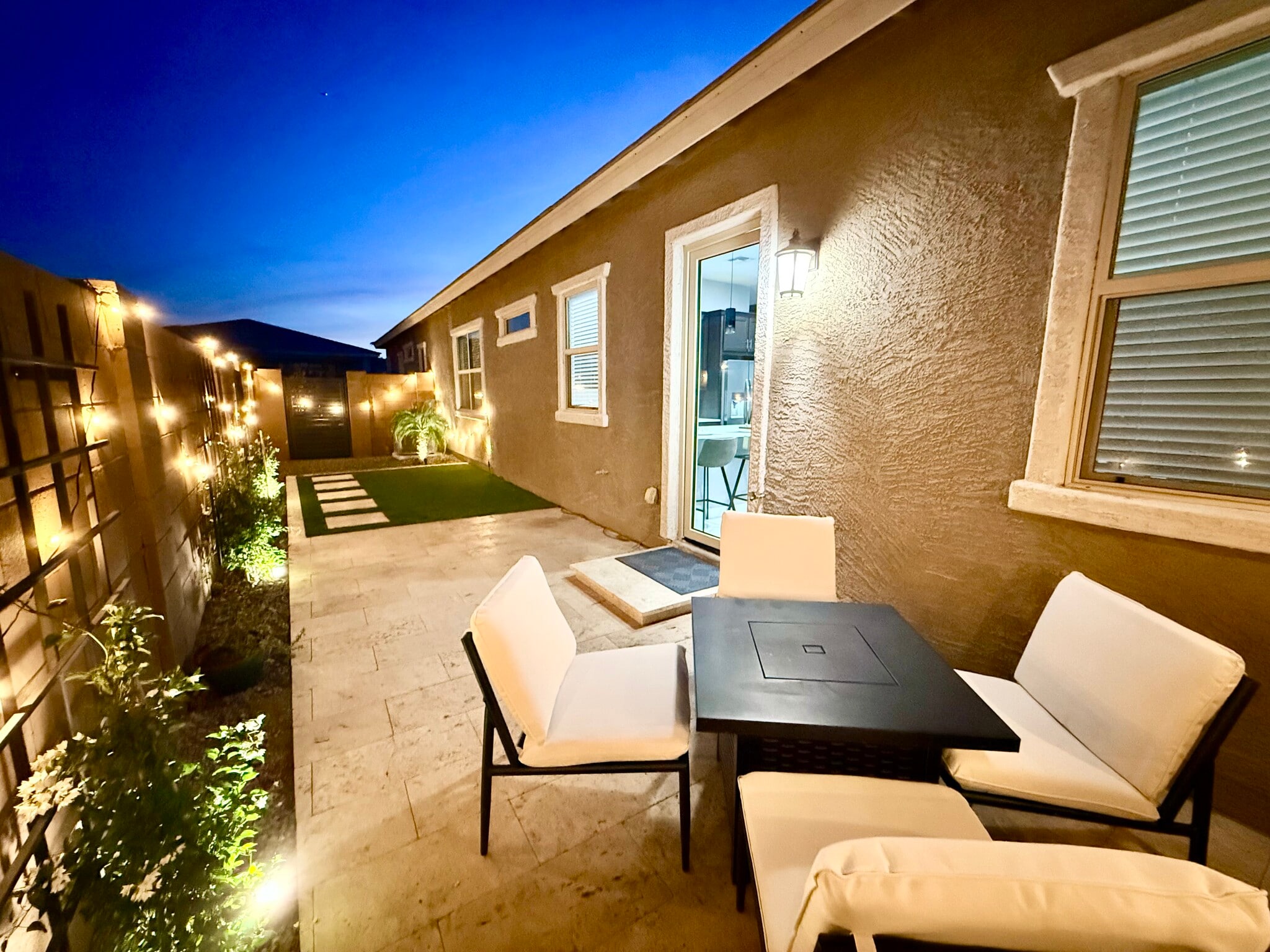 Building Photo - 4013 W Buist Ave