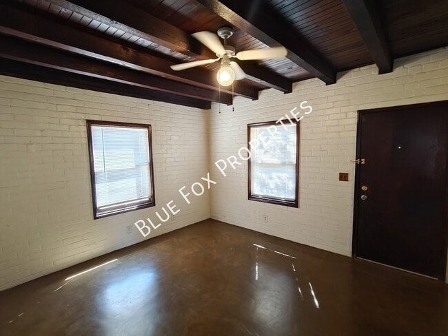 Building Photo - 1211 N Jones Blvd