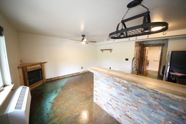 Building Photo - 6269 Pinyon Way