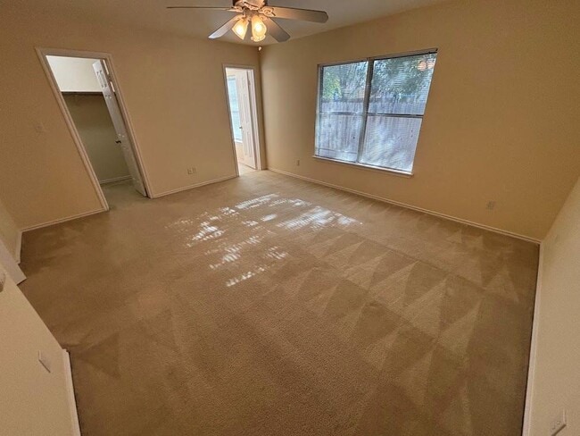 Building Photo - 7408 Pusch Ridge Loop