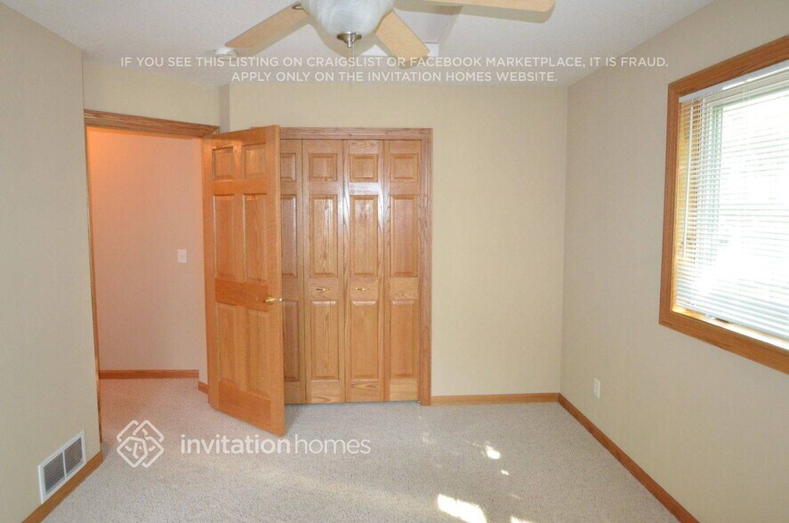 Building Photo - 4536 Taylor St NE