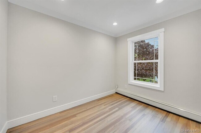 Building Photo - 821 N Jefferson Ave