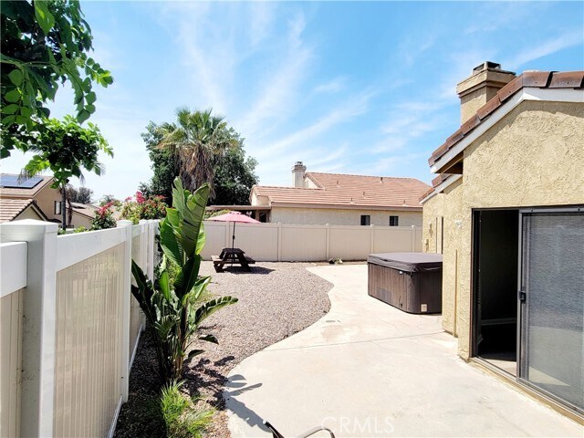 Building Photo - 28973 Willow Creek Ln