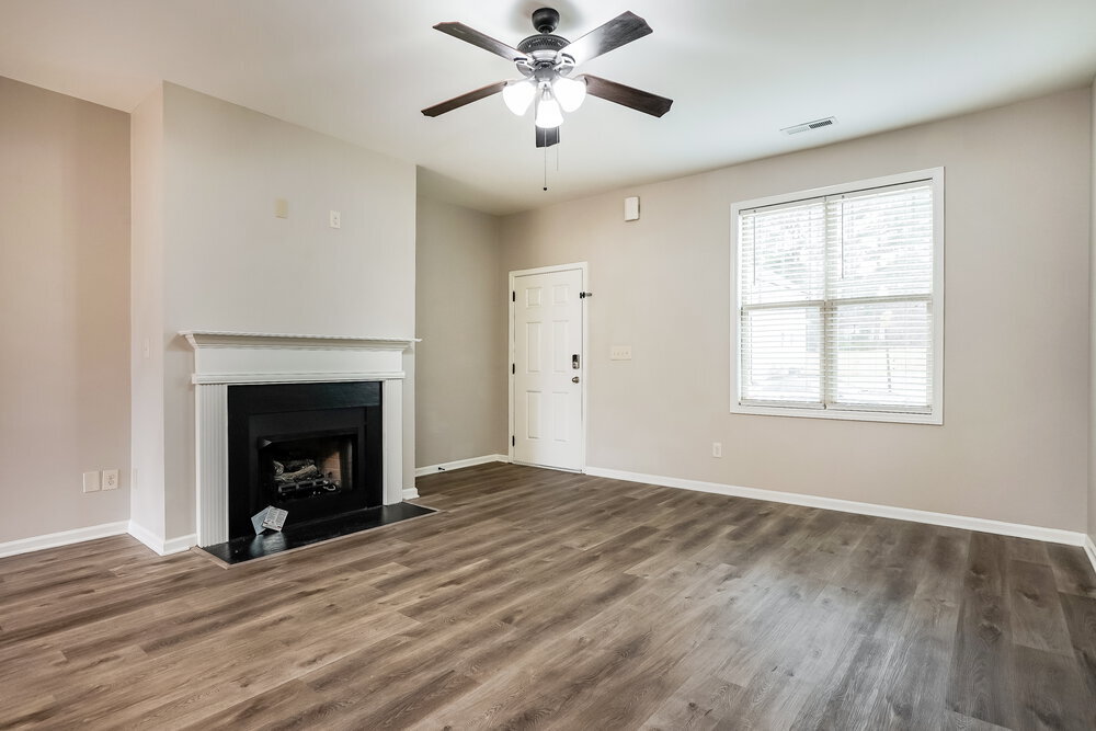 Building Photo - 62 Dropseed Ln