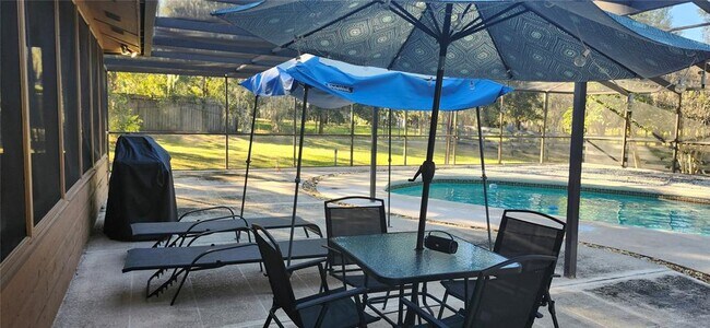 Building Photo - 1804 E Wheeler Rd