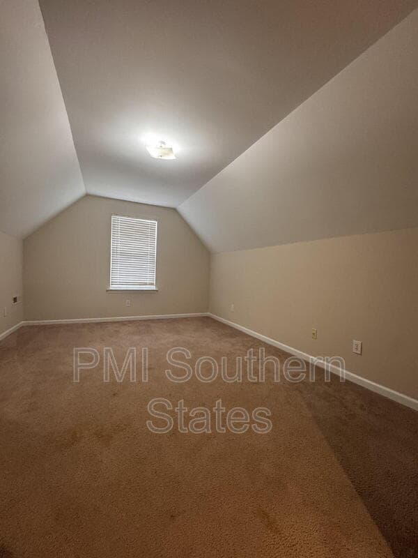 Building Photo - 10 Blossom Park Ct