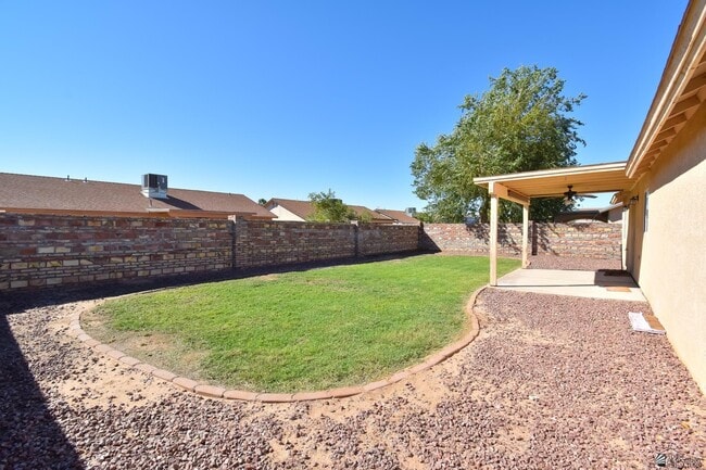 Building Photo - 9673 E 38th St