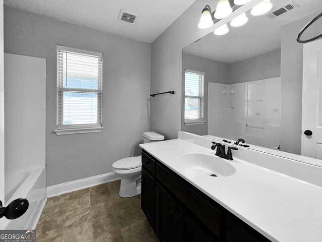 Building Photo - 794 Sugarloaf Way