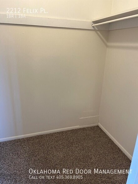 Building Photo - 2212 Felix Pl