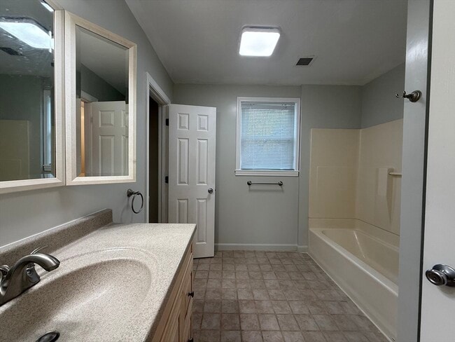 Building Photo - 26 Old Faith Rd