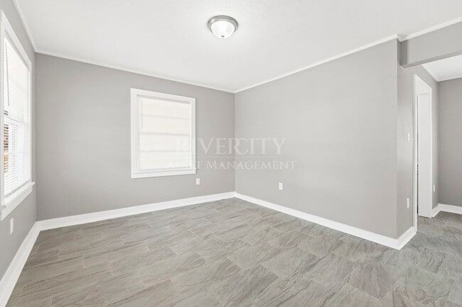 Building Photo - 4056 Grantham Rd