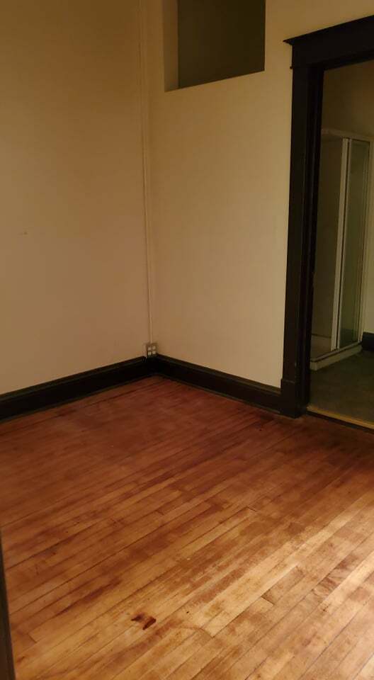 Building Photo - 115 E Kemp Ave