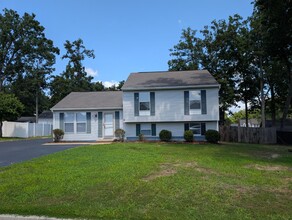 Building Photo - 9310 Coleson Rd