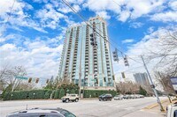 Building Photo - 2795 Peachtree Rd NE