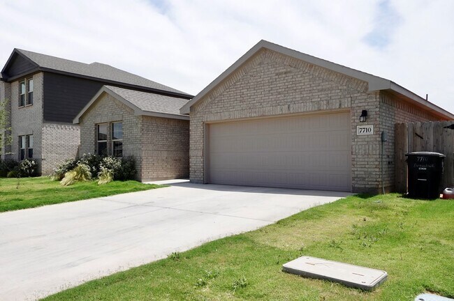 Building Photo - 7710 Brown Bark Rd