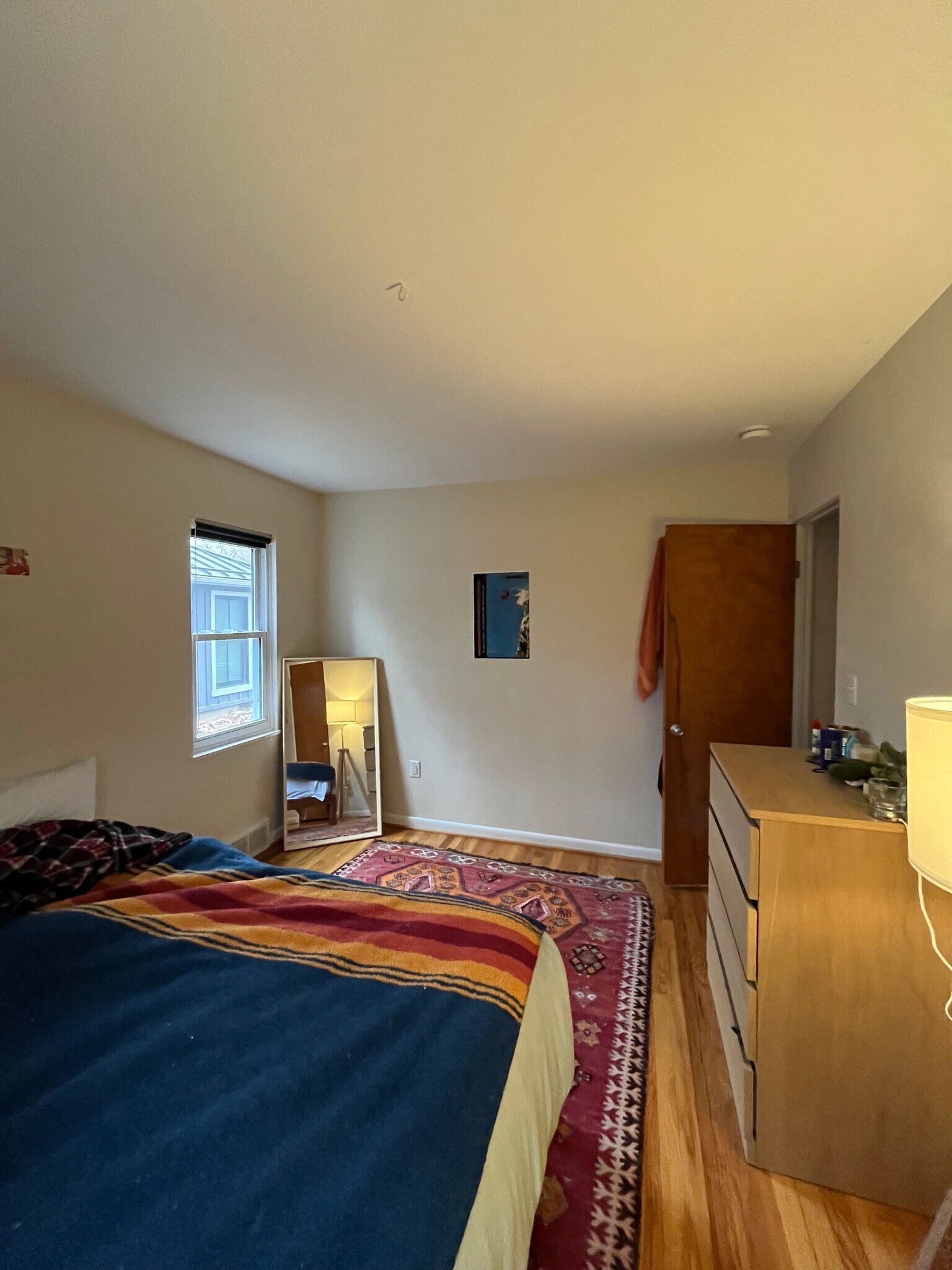 larger bedroom - 222 Buena Vista Ave