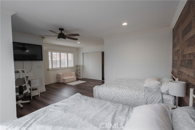 Building Photo - 5052 Taft St