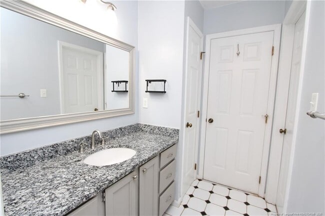 Building Photo - 6005 Startwood Pl