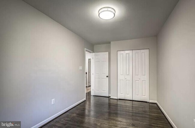 Building Photo - 14822 Bryan Ct