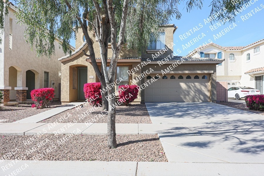 Building Photo - 3672 E Sundance Ave