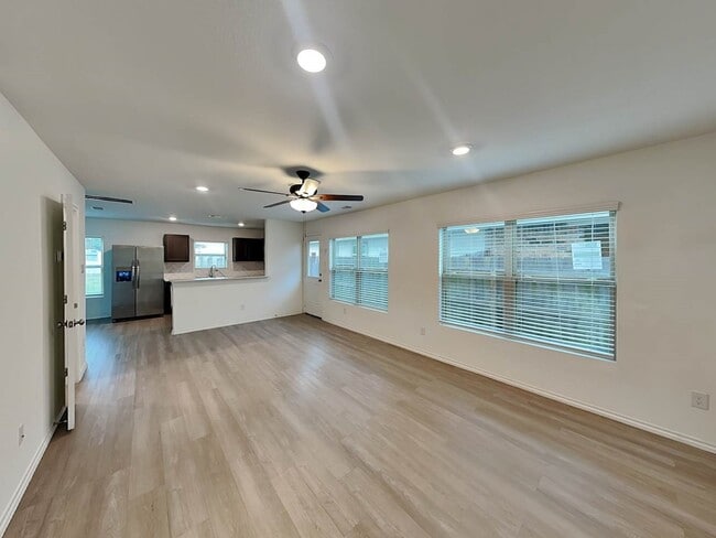 Building Photo - 18726 Faustina Way