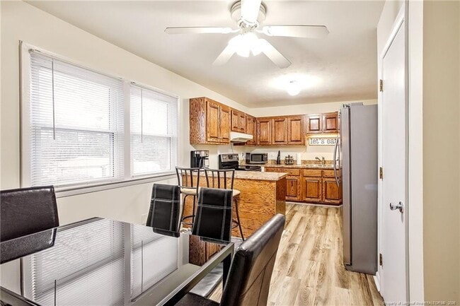 Building Photo - 6132 Dandy Loop Rd