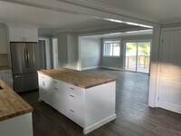 Building Photo - 16 Fox Ln