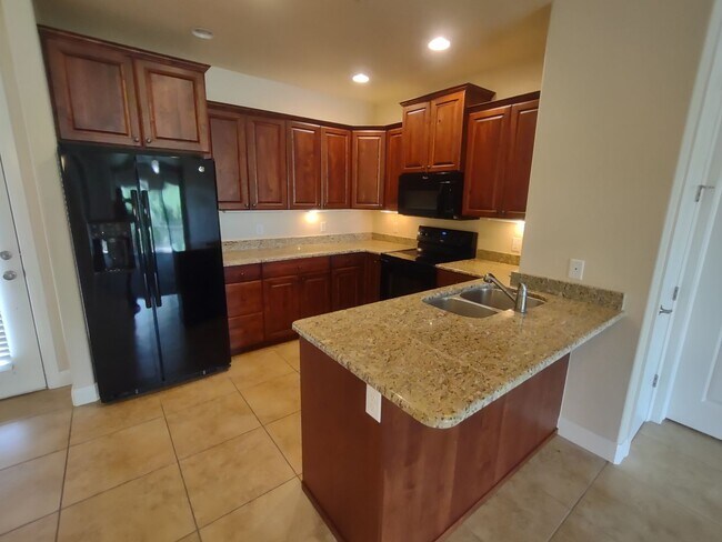 Building Photo - Desirable Black Rock Condo - Quite/Peaceful