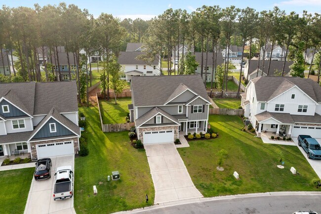 Building Photo - 507 W Red Head Cir