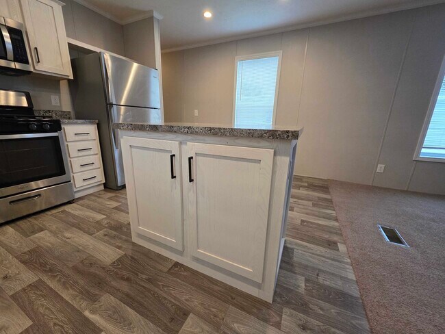 Building Photo - 3730 Birch St