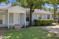 Building Photo - "Charming 2-Bedroom Duplex in White Settlement!"