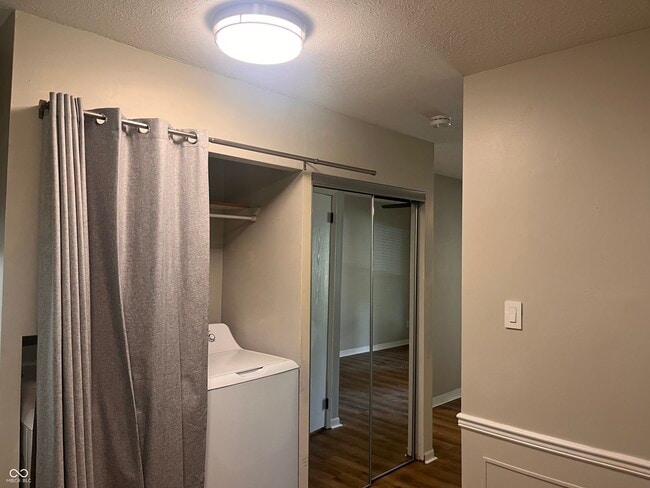 Building Photo - 333 Beechwood Ct