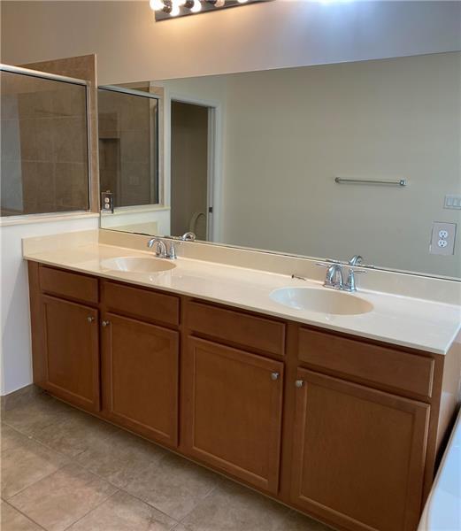 Building Photo - 4198 NW Burr Oak Ct