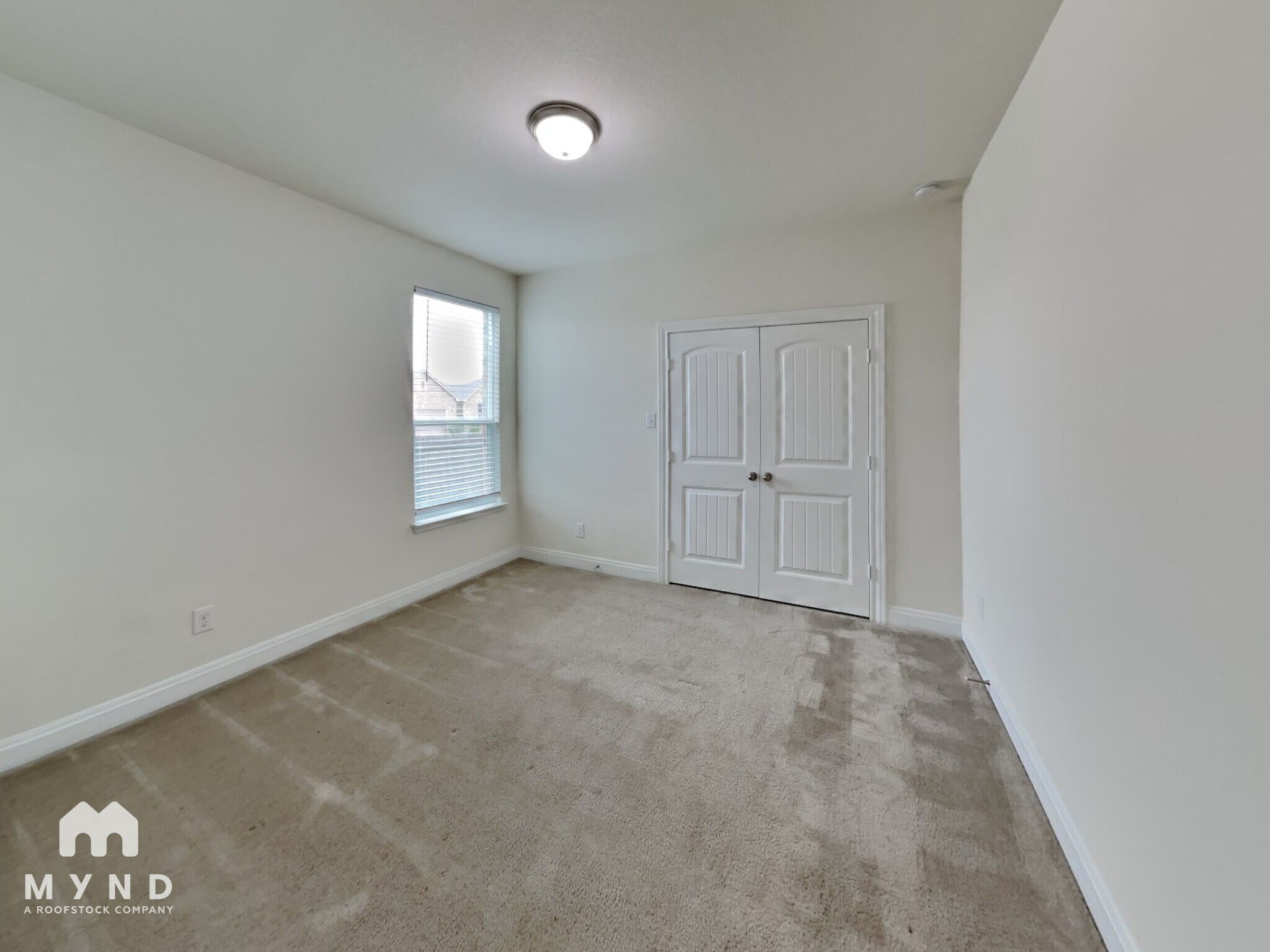 Building Photo - 13725 James Buchanan St