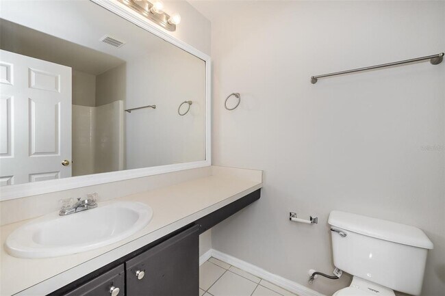 Building Photo - 630 Bayport Dr
