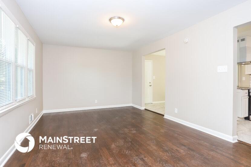 Building Photo - 6033 Hillandale Dr