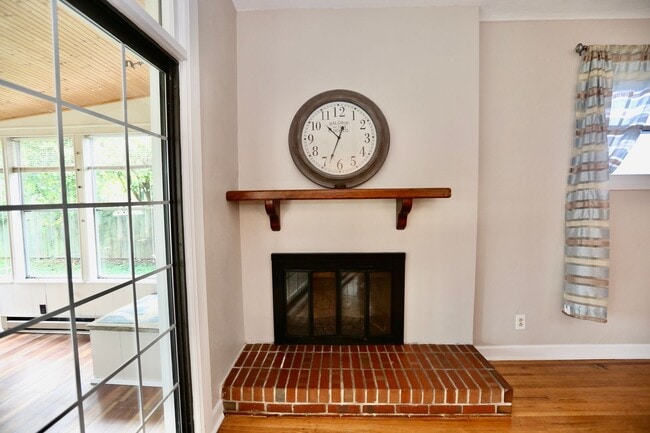 Building Photo - Available 06-22-26! Updated Waterfront Home! Extras Like Workshop & Sunroom, Pet Friendly, Hardwo...