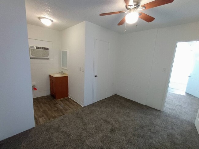 Building Photo - 4388 E Lake Mead Blvd