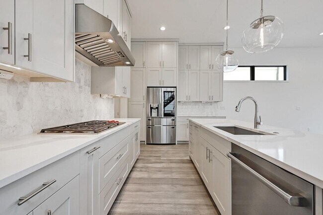 Building Photo - 6805 Adeline Wy