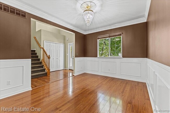 Building Photo - 2475 Horace St