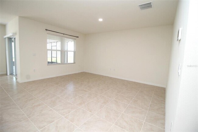 Building Photo - 9488 Black Walnut Dr
