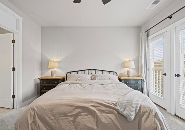 Building Photo - 2 Bed 2 Bath Condo for Rent in Norfolk!