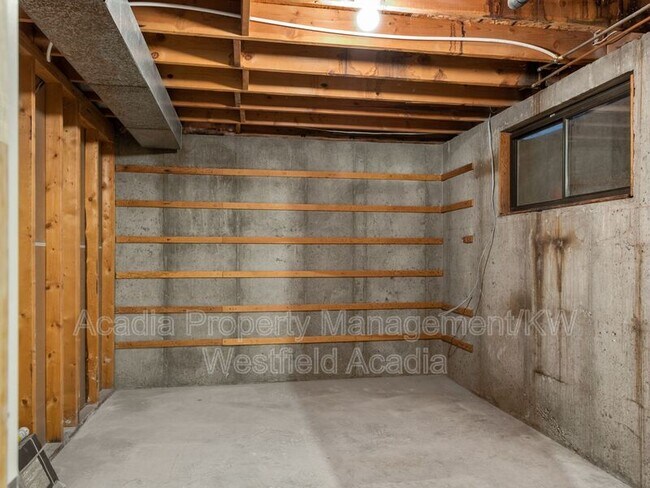 Building Photo - 1117 N 980 W St