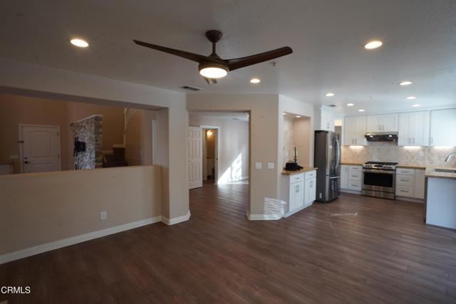 Building Photo - 401 Hermosa Way