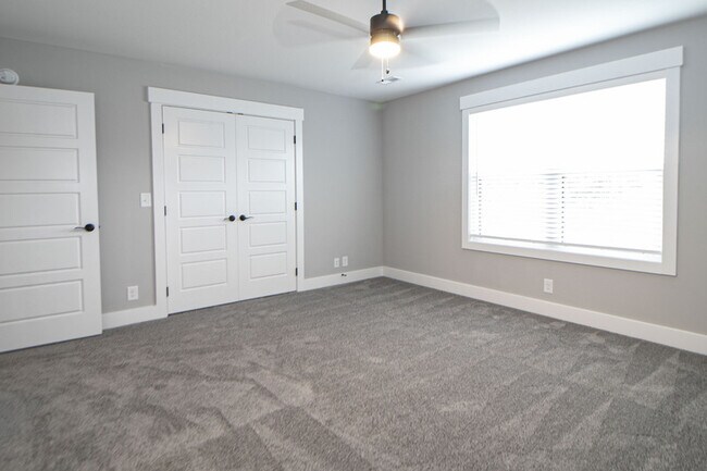 Building Photo - 1605 Jonathan Wade Cir