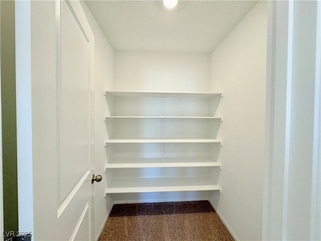 Building Photo - 6002 Swift Lariat St