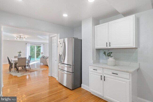 Building Photo - 2209 Monocacy Rd