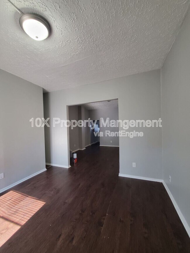 Building Photo - 100 N Harris Ave