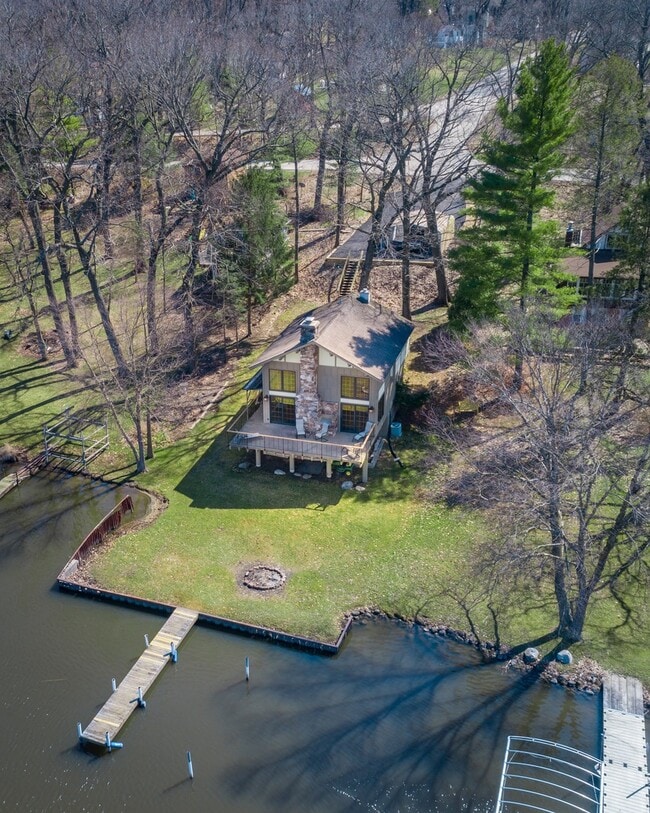 Building Photo - 2712 Ridge Ave