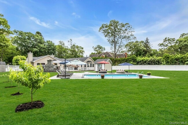 Building Photo - 21 Buttonwood Dr